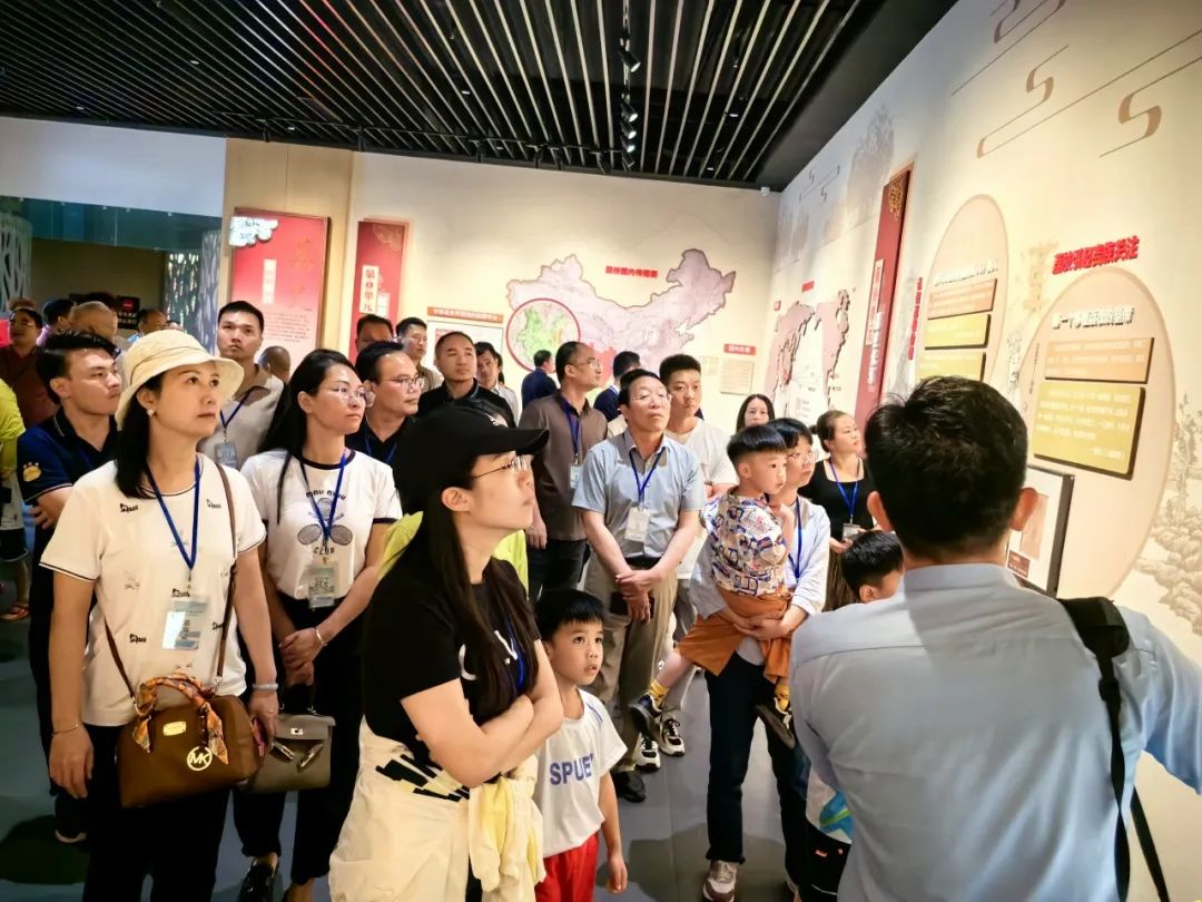 阳江市旅游协会旅行社分会参加“中国荔乡  甜美高州”高州市文旅招商推介会邀请采风踩点活动