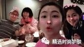 养眼姐妹花!Selina晒一家四口全家福 妹妹长发飘飘五官超像姐姐