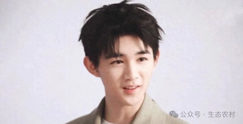 荣梓杉成《花少6》里的巨婴?北电中戏双第一的他居然这样!
