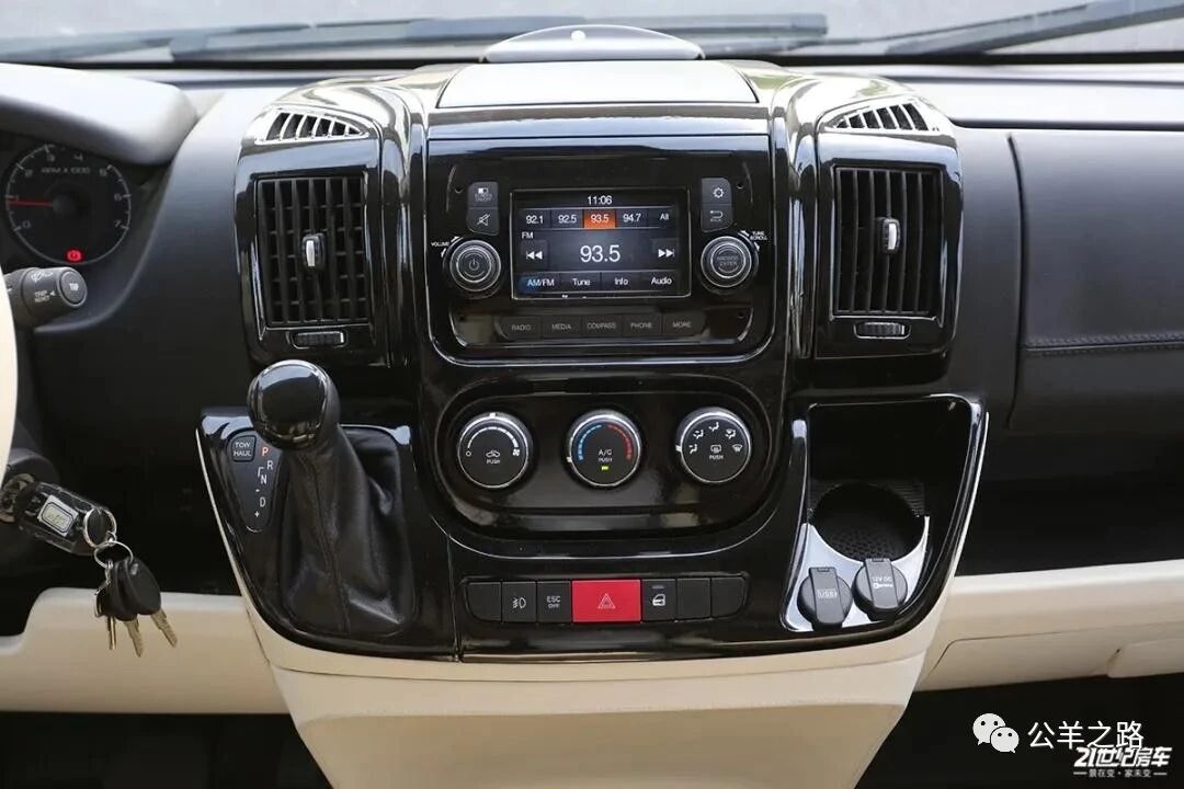 道奇公羊高配旗舰版RBH680已上市！_33