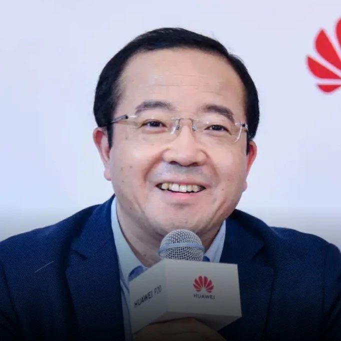“鸿蒙之父”离职，华为跨过生死线了么？