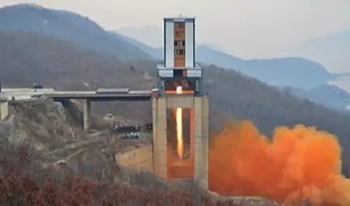 烏克蘭一定是窮瘋了，把火箭發(fā)動(dòng)機(jī)售給朝鮮？的圖13
