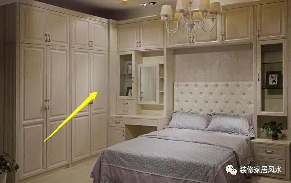 夫妻房衣柜一旦这样摆，暗示夫妻缘尽，越住越穷，有钱人都不放这
