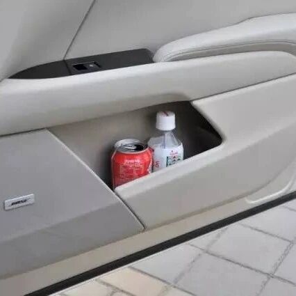 还在车里这样摆东西？当心有危险！