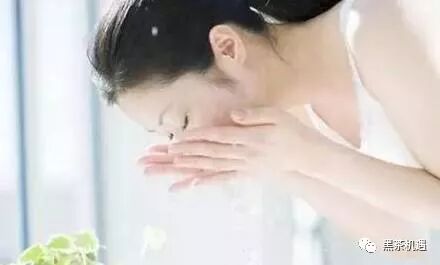 黑茶水洗脸，效果不是一般的好噢！