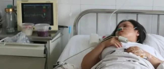 41岁女子脑梗，不幸离世！医生：这1味调料天天吃，血管不堵才怪！