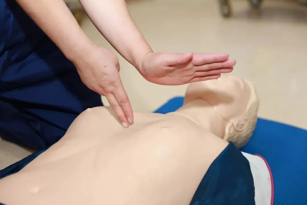 10个部位疼警惕是心梗！这两个月特别危险