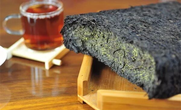 新年送礼，为何要送华莱健黑茶？