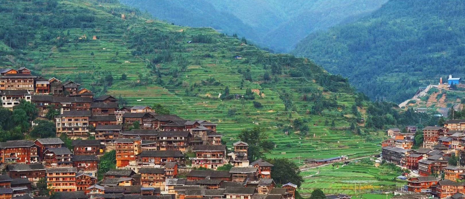 上榜《国家地理》年度必去目的地，美食遍地23℃避暑一绝，A级景区统统免费！