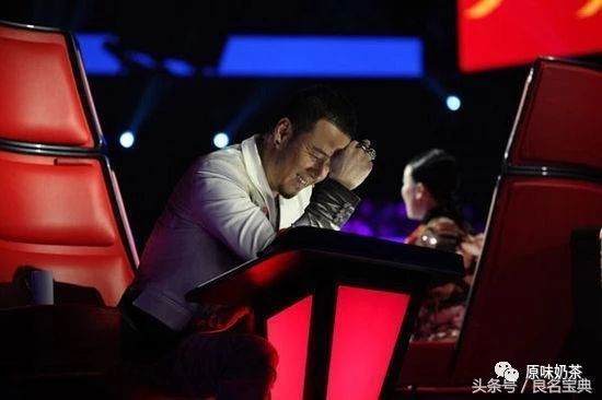 杨坤为何宁愿成三线明星也要离开《中国好声音》?公开披露黑幕!