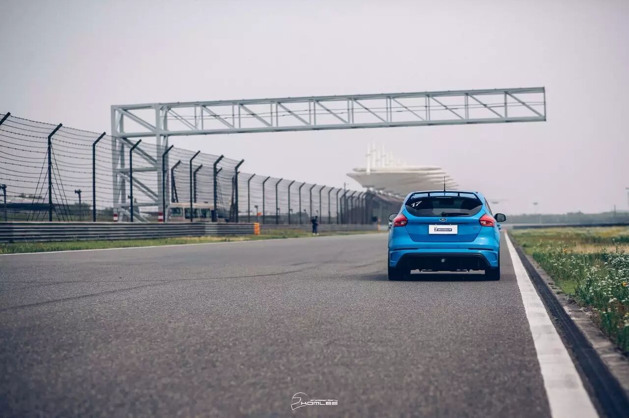 有性能就够了，可偏偏还是高颜值丨试米其林Pilot Sport新品