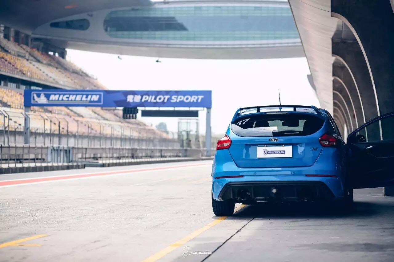 有性能就够了，可偏偏还是高颜值丨试米其林Pilot Sport新品