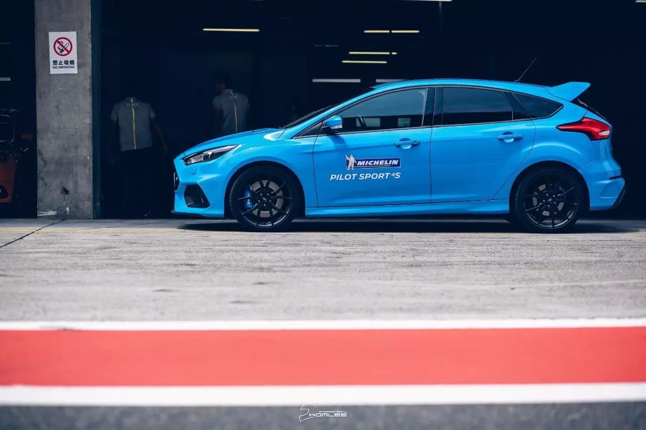 有性能就够了，可偏偏还是高颜值丨试米其林Pilot Sport新品