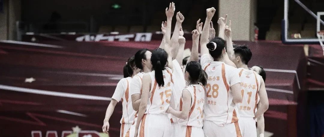 内蒙古女篮蝉联WCBA总冠军，匹克助力女篮事业实力向上造不凡