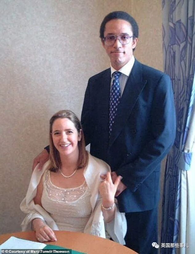 她和CIA特工结婚生娃，没想到人家居然有2个老婆、5个未婚妻、13个娃（组图） - 3