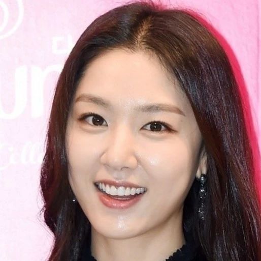 韩国女艺人徐智慧将出演SBS新剧《胸部外科》