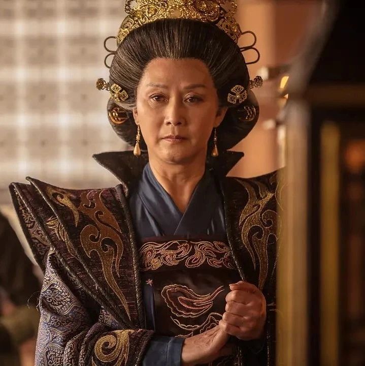 冯小刚旁白，艾美奖团队，中国又出神作纪录片，又美又传奇的敦煌来了