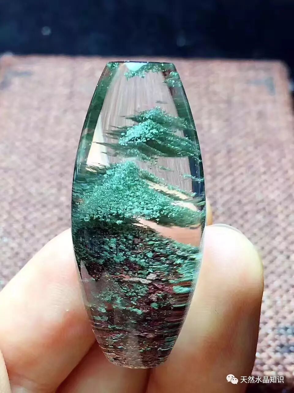 各类天然水晶以及染色、造假水晶大揭底——绿幽灵、草莓晶篇
