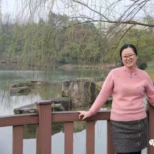 【青春语文名师工作室聊书会· 张娟谈《围城》作者的偏见】