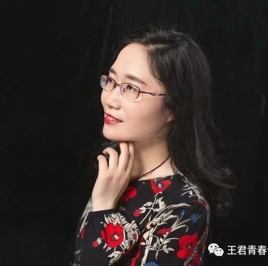 艳平读外史11——一场游戏一场梦