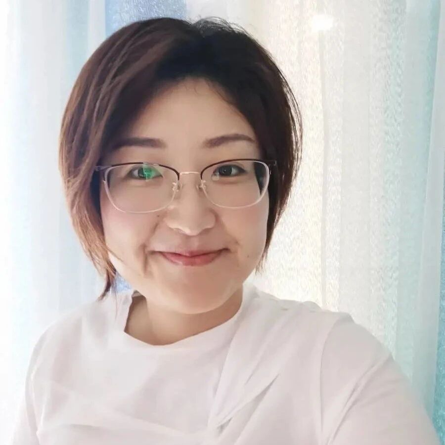 【青春语文·陆艳写作教学研究（五）】欢迎您来小鹿儿的融创写作课堂坐一坐！