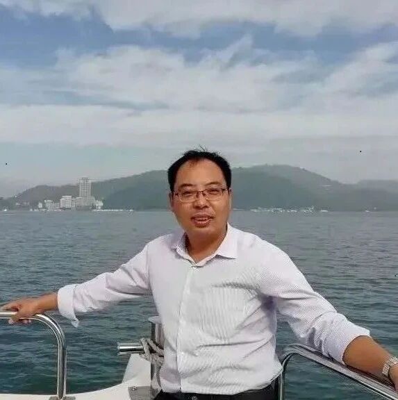 【青春语文·马耀辉专栏】神奇芦苇荡   悠悠孤旅情