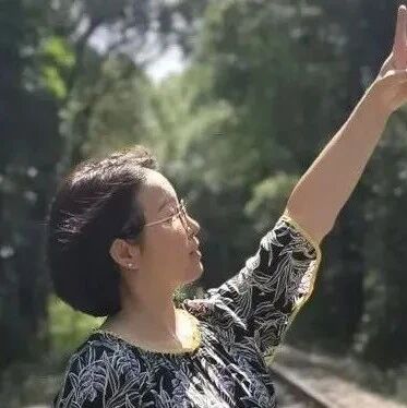 【青春语文•唐娟散记】三更有梦书当枕