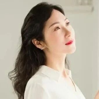【青春语文·卢望军课堂实录】杜甫是如何用美制服苦难的——《茅屋为秋风所破歌》