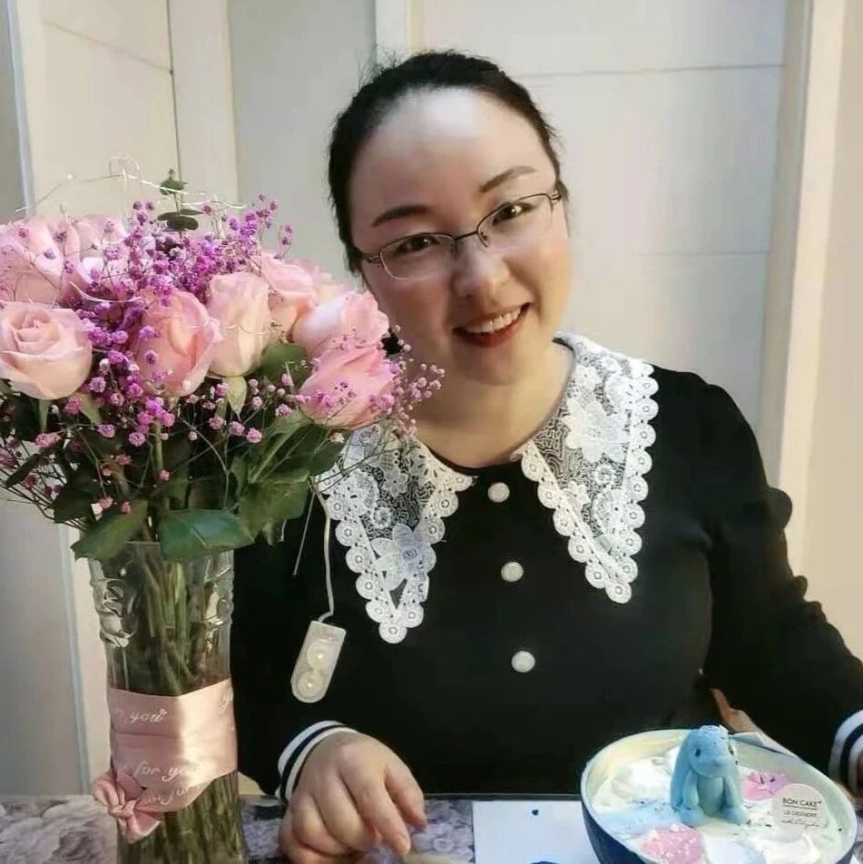 【青春语文·于修影群文教学探微(五)】文章集尽千山水，水碧山青画不如----《答谢中书书》教学实录