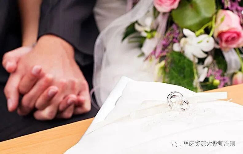新婚不久，丈夫找人冒充妻子将妻子婚前房产抵押…法院判了！