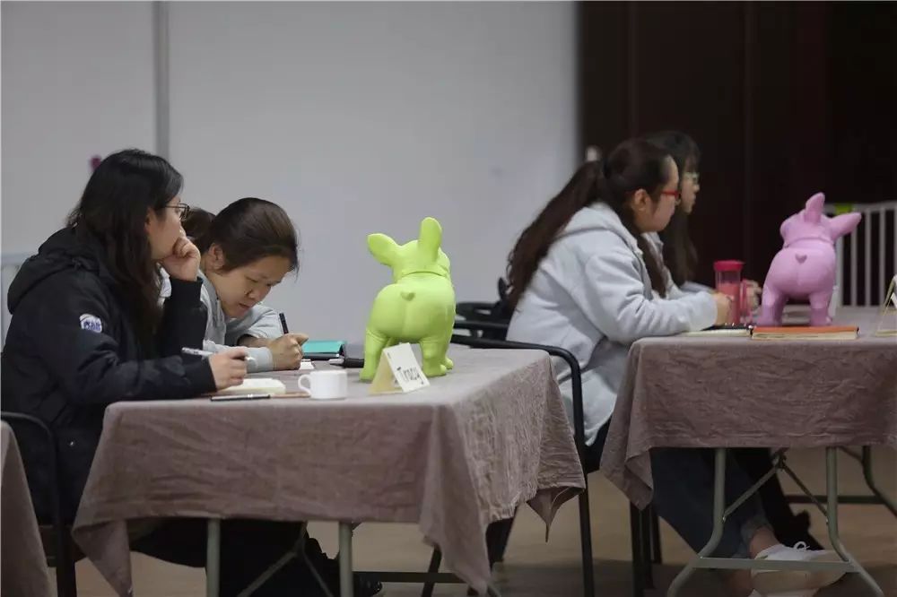調(diào)良寵“嗅聞專業(yè)”課程開課！