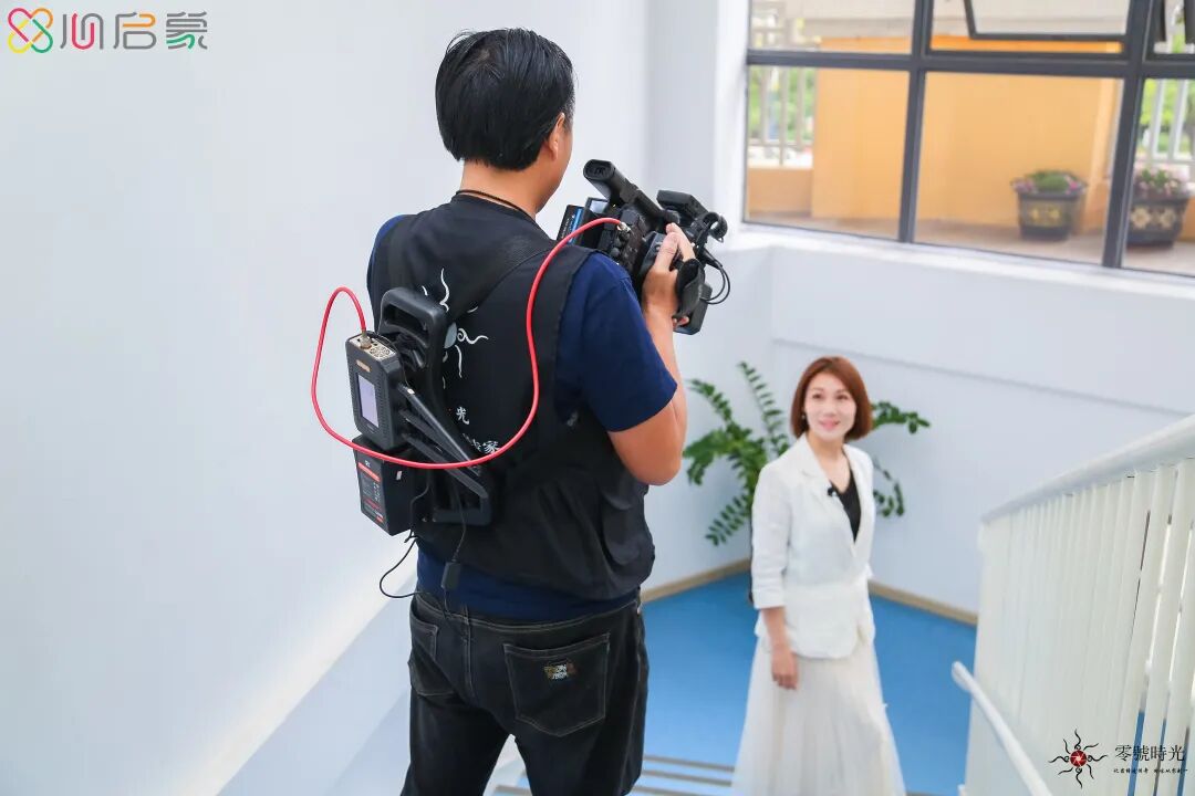 零号时光直播团队直播现场