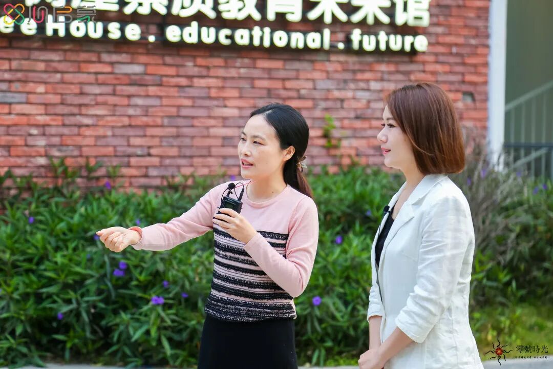 零号时光直播团队直播现场