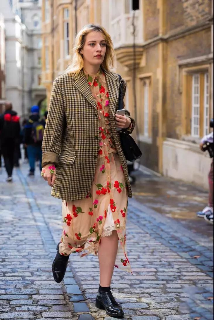  Autumn is the season to mix and match!