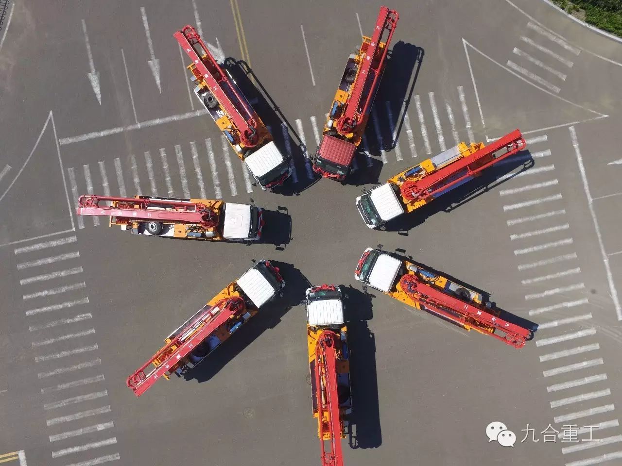 混凝土泵车