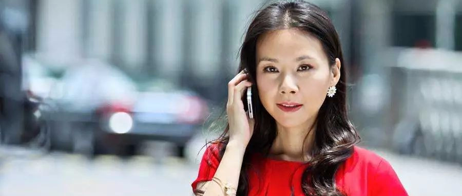 国际影后何琳息影5年,再度现身要复出?