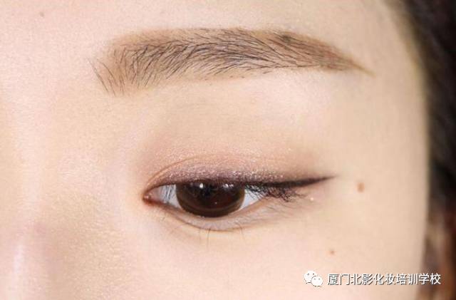 廈門北影化妝學(xué)校，專業(yè)做培訓(xùn)