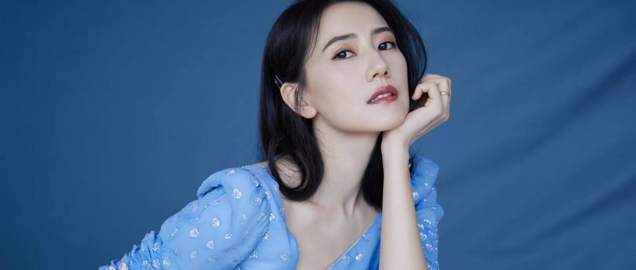 “衬衫+裙子”=夏天最时髦CP！显瘦有显高，好看到犯规！！