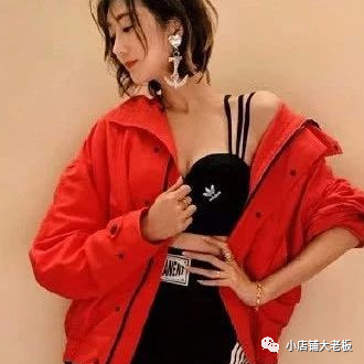 陈浩民老婆蒋丽莎亮相上海时装周,清凉打扮大展超模身材长腿抢镜