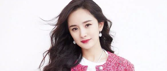 “死亡芭比粉”穿出名媛气质？杨幂真是绝了，网友：神仙颜值！