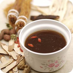 【揭秘】侍寝乾隆28年的香妃为何没有怀孕生子?!