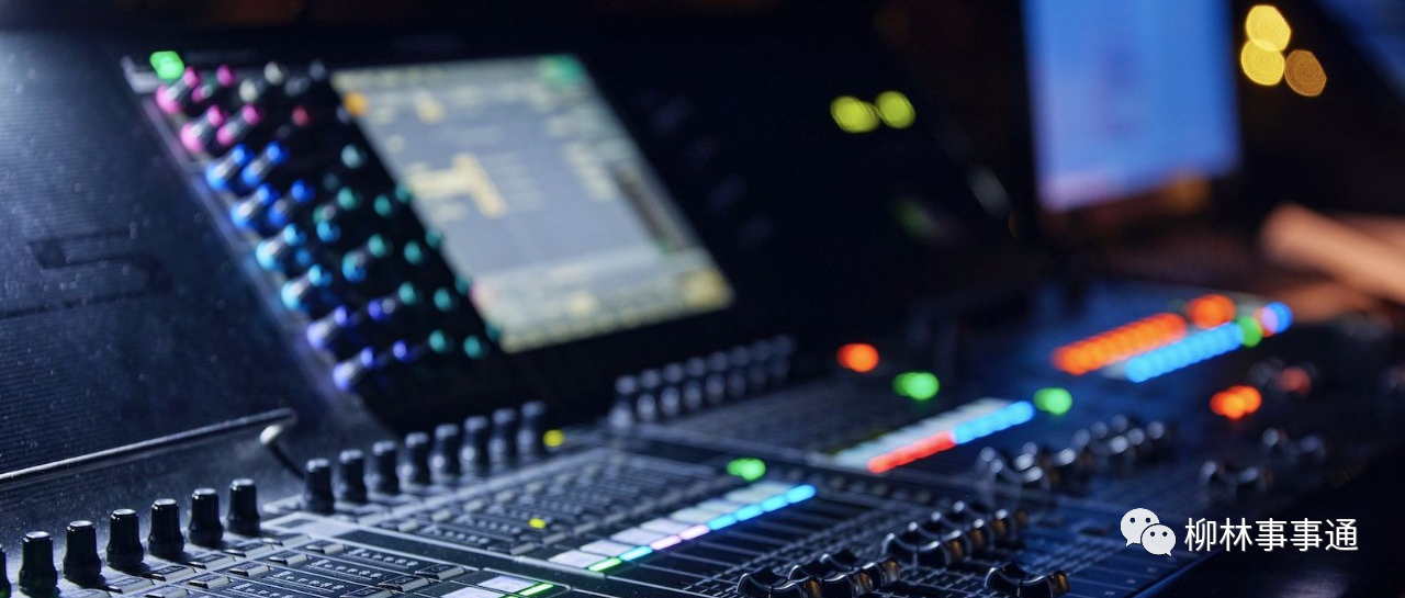 这种神仙技能你GET了吗？只靠一部手机唱歌也能赚钱！