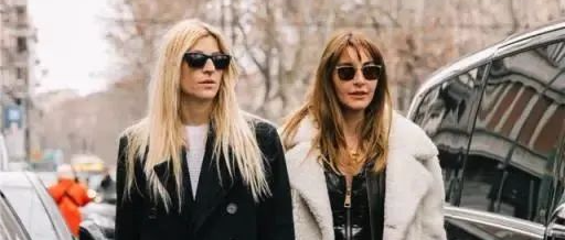 秋冬必备的“羊羔毛”，怎么搭配更时髦？这些搭配法则建议收藏