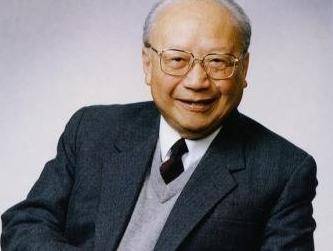 从本科历史系转行成为世界著名物理学家！大学生在校这样提高素质