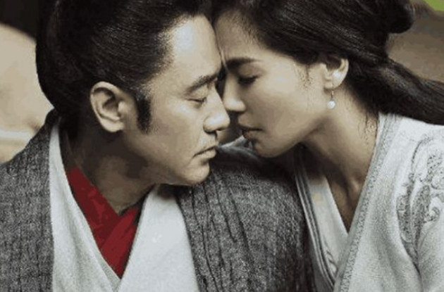 刘涛深陷绯闻，人设要崩​？