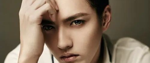 吴亦凡刚被朝阳警察收录，又有实名举报林俊某，潘玮某