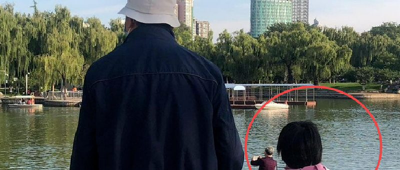 汤唯晒5岁女儿照片，活泼可爱很漂亮，继承了母亲优秀基因