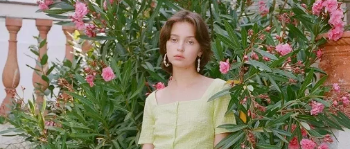 这些适合夏天的颜色穿搭，怎么搭配才好看?