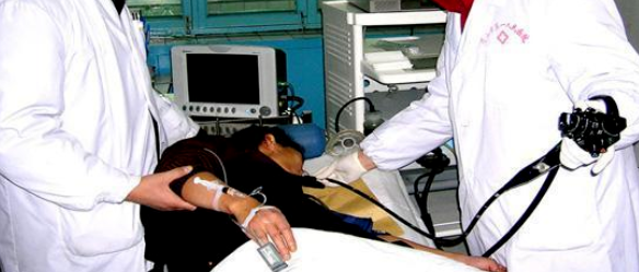 爷孙俩查出胃癌，提醒：2个做菜习惯尽早改掉，易惹“癌”上身