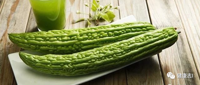 苦瓜片泡水好处多，一段时间后，这5个好处可能悄悄“收入囊中”